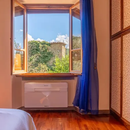 I Tre Cipressi Appartement *